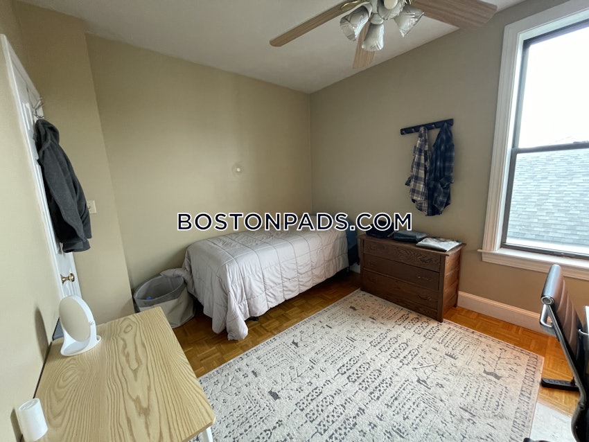 BOSTON - ALLSTON - 4 Beds, 2 Baths - Image 28