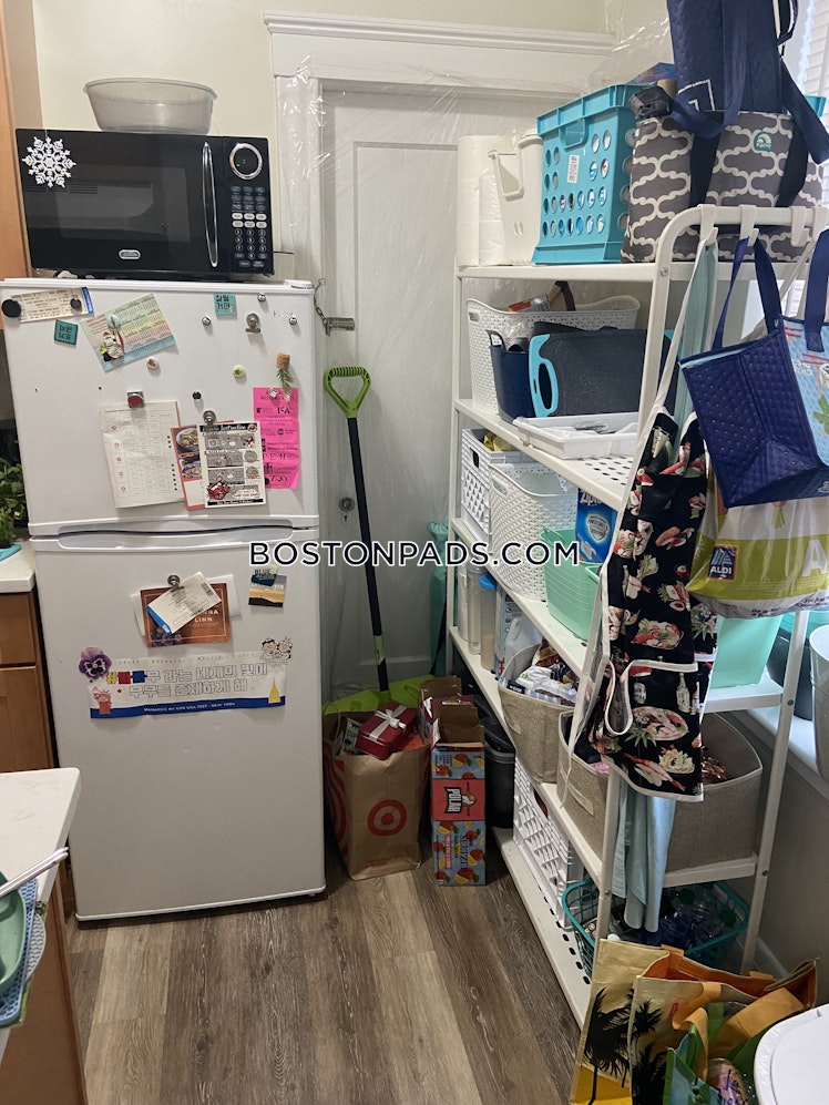 Pleasant St., Malden