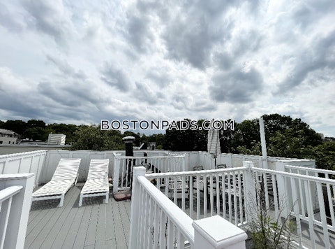 Cameron St. Brookline photo 11