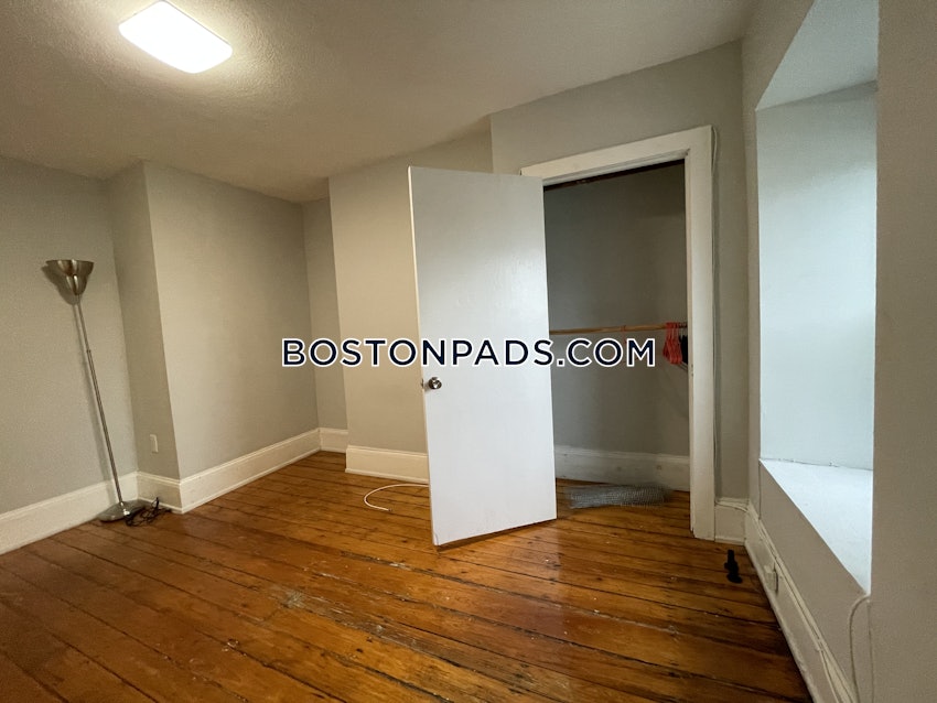 BOSTON - ROXBURY - 3 Beds, 2 Baths - Image 41