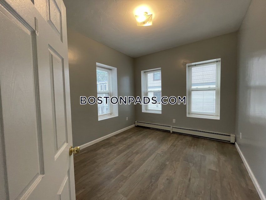 BOSTON - ROXBURY - 4 Beds, 1.5 Baths - Image 11