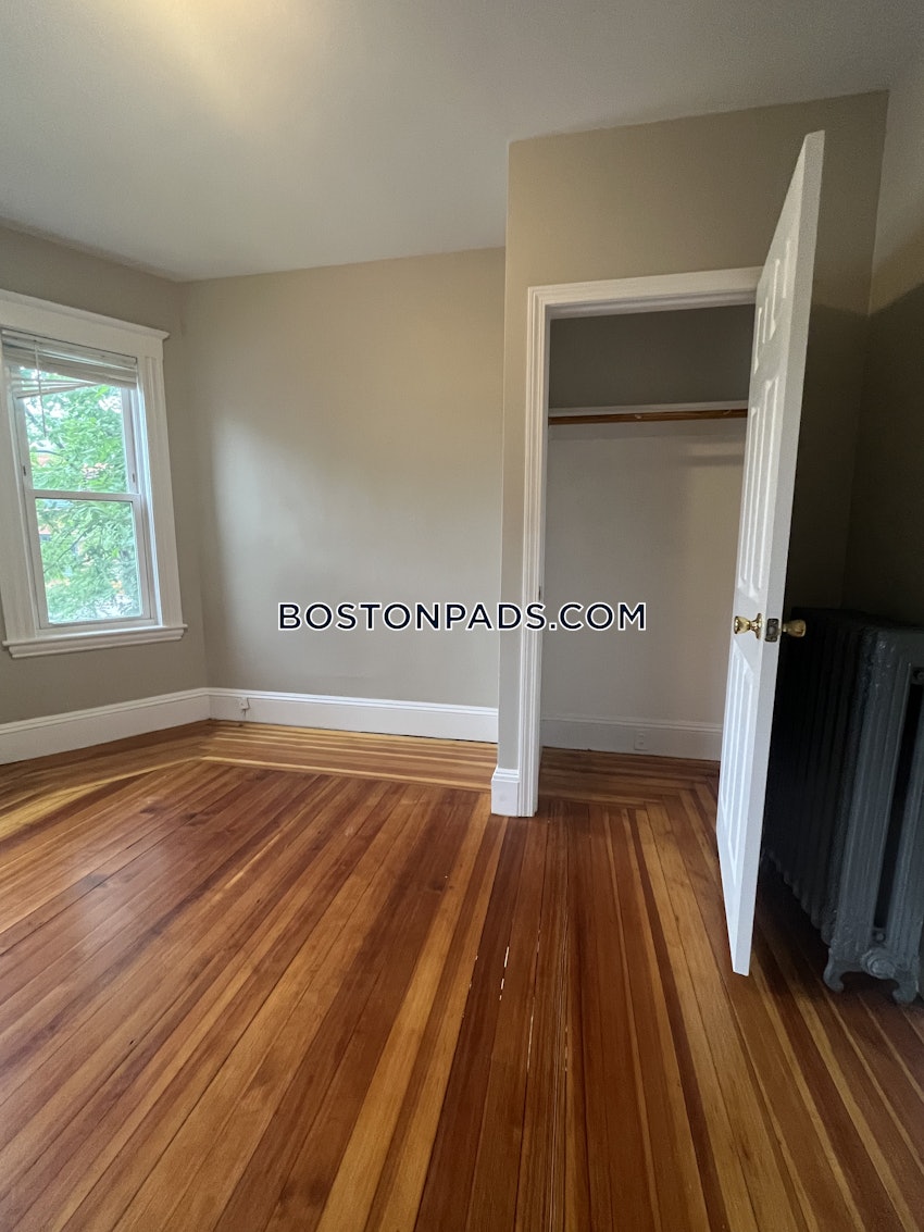 CAMBRIDGE - PORTER SQUARE - 4 Beds, 2 Baths - Image 24