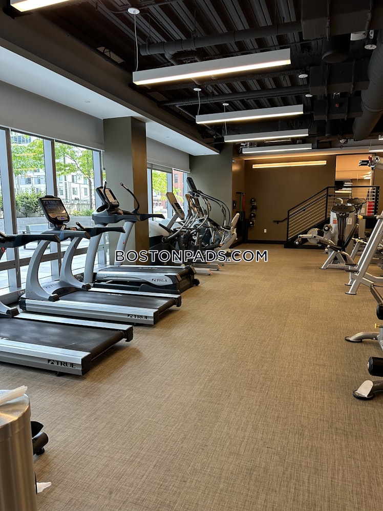 Northern Ave., Boston