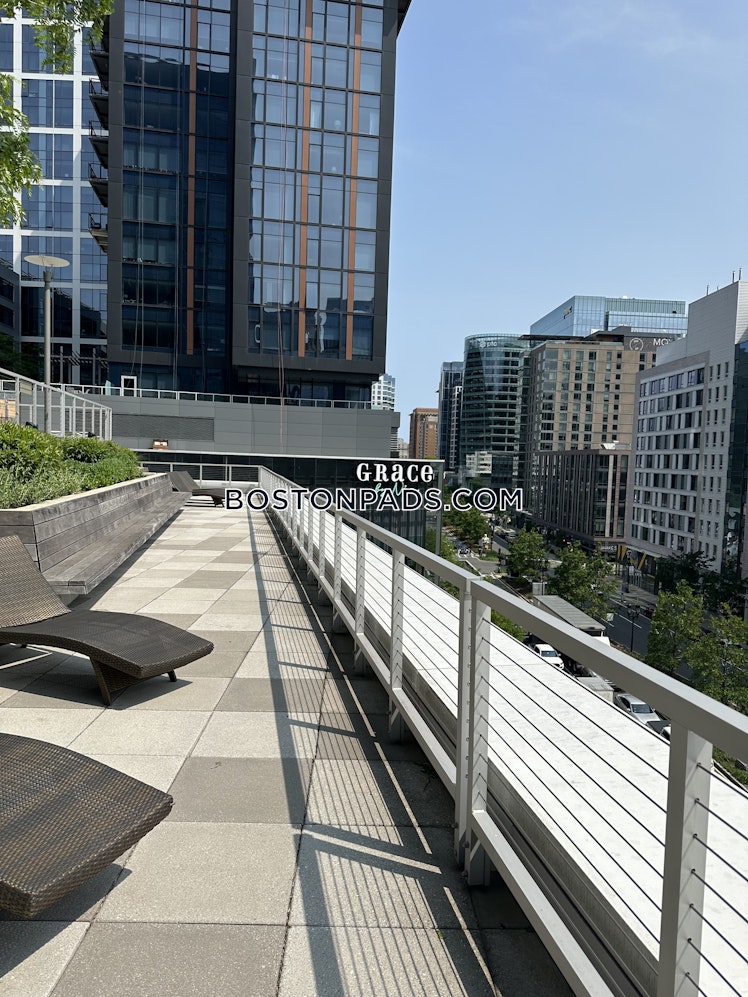 Northern Ave., Boston