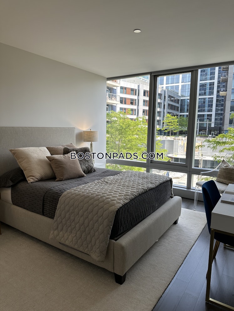 Northern Ave., Boston