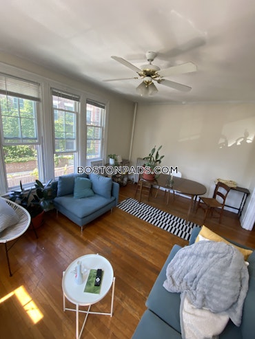 Boston - 2 Beds, 1 Baths