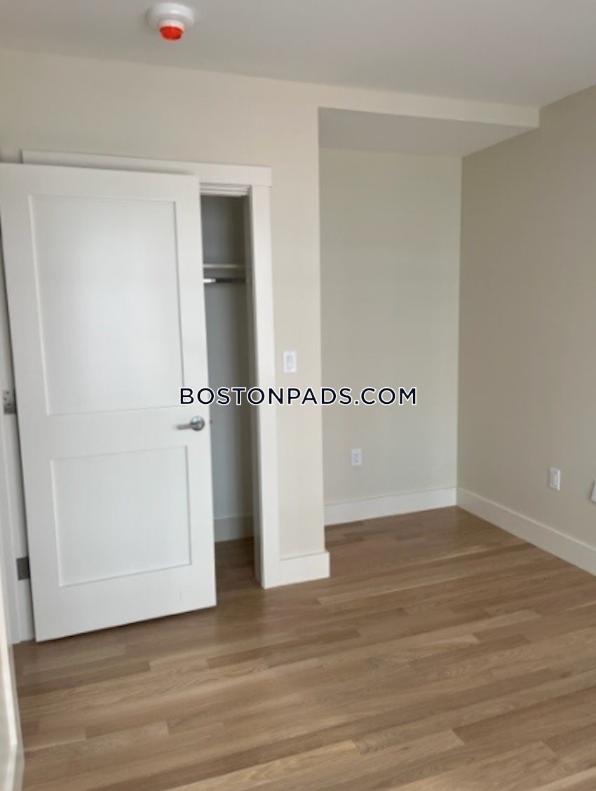 CAMBRIDGE - PORTER SQUARE - 2 Beds, 3 Baths - Image 10