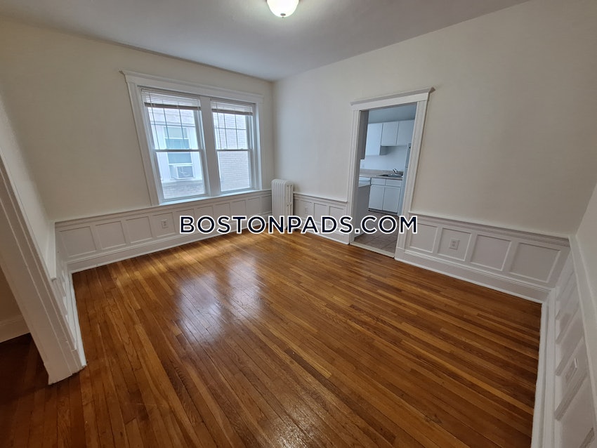 BOSTON - BRIGHTON - CLEVELAND CIRCLE - 2 Beds, 1 Bath - Image 4