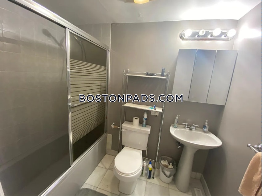 BOSTON - BRIGHTON - BOSTON COLLEGE - 3 Beds, 2 Baths - Image 12