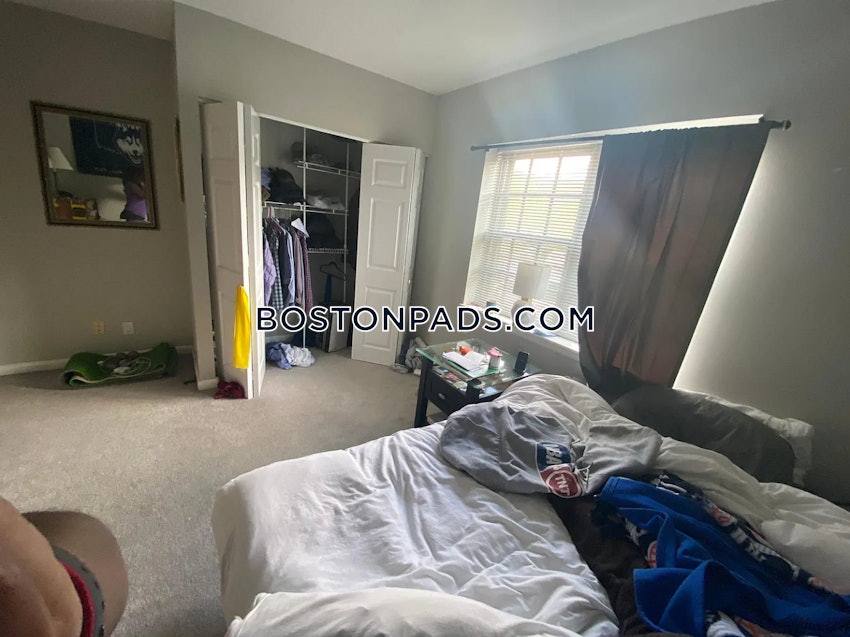 BOSTON - BRIGHTON - BOSTON COLLEGE - 3 Beds, 2 Baths - Image 4