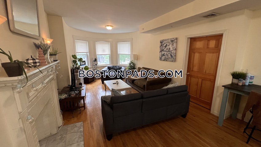 BROOKLINE- COOLIDGE CORNER - 3 Beds, 2 Baths - Image 28