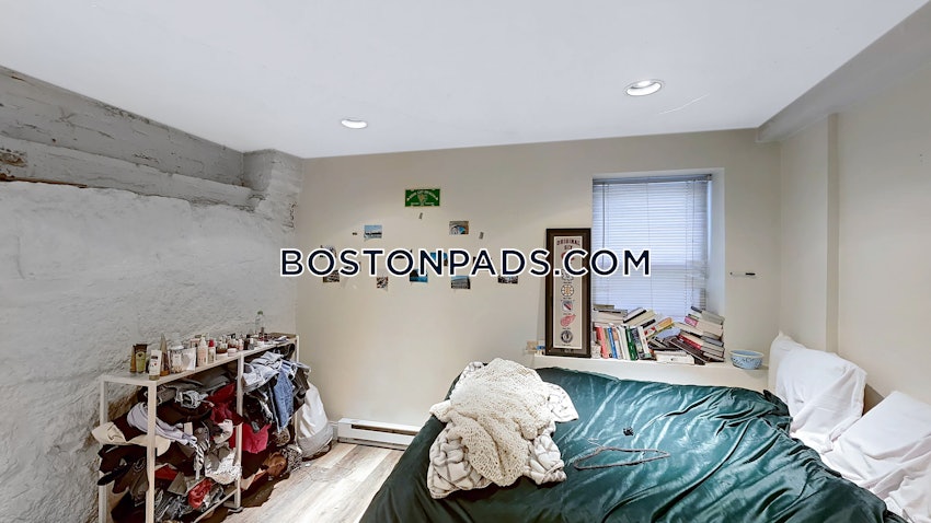 BOSTON - NORTH END - 3 Beds, 2 Baths - Image 13