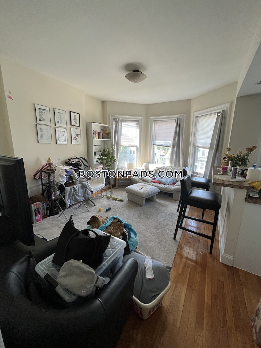 BOSTON - ALLSTON - 2 Beds, 1 Bath - Image 1