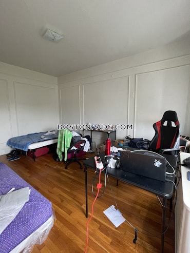 Boston - 1 Beds, 1 Baths