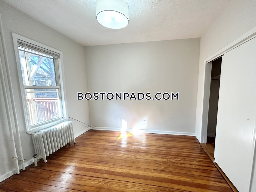 BOSTON - DORCHESTER - UPHAMS CORNER - 4 Beds, 2 Baths - Image 7