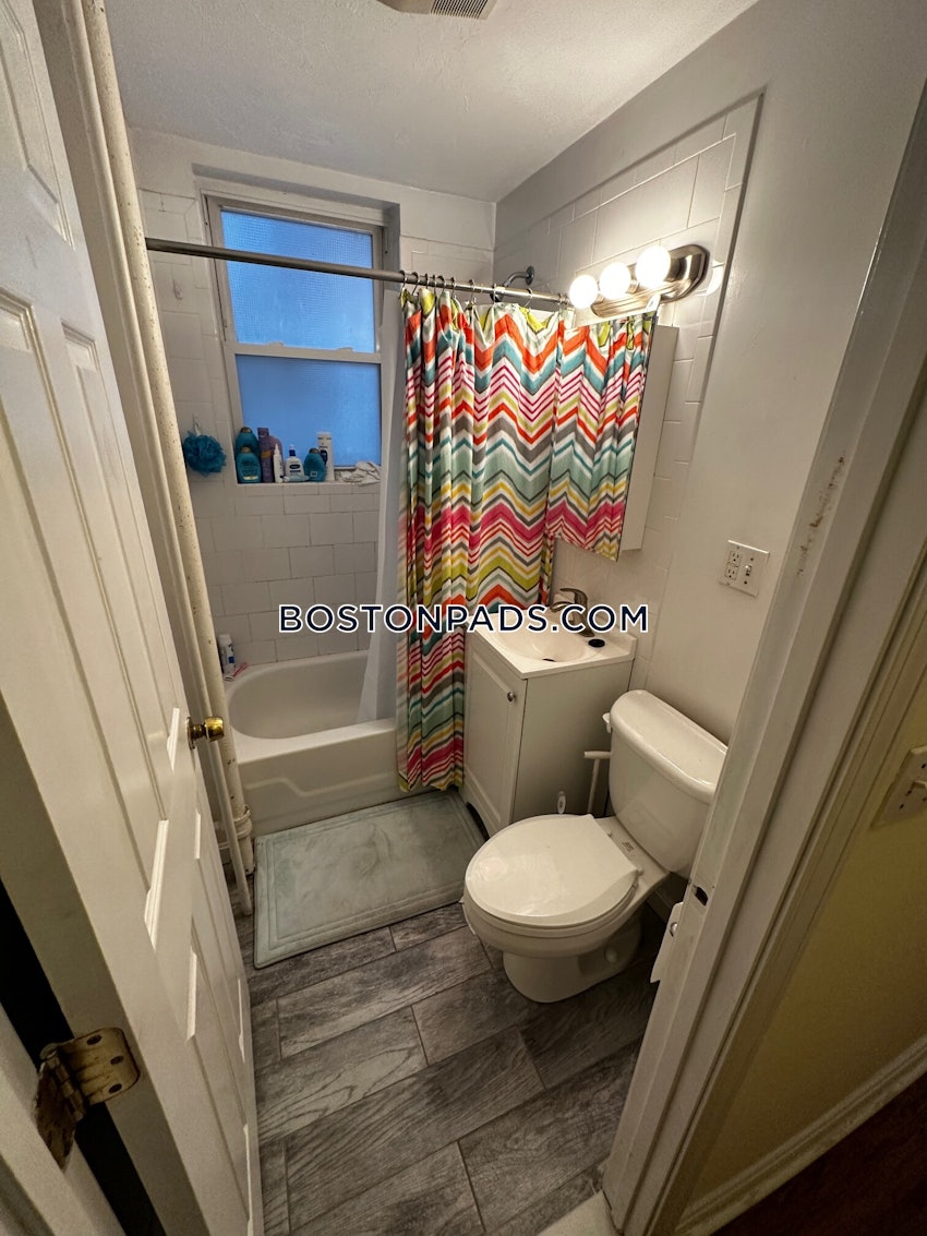 BOSTON - NORTH END - 3 Beds, 1 Bath - Image 14