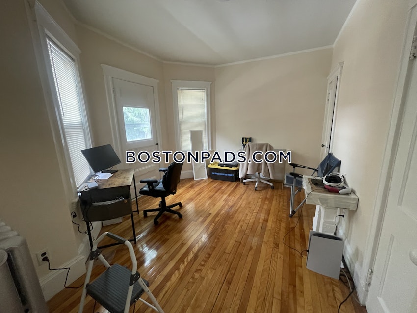 BOSTON - ALLSTON - 3 Beds, 1 Bath - Image 39