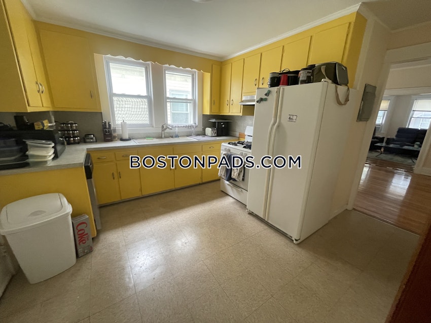 BOSTON - ALLSTON - 3 Beds, 1 Bath - Image 38