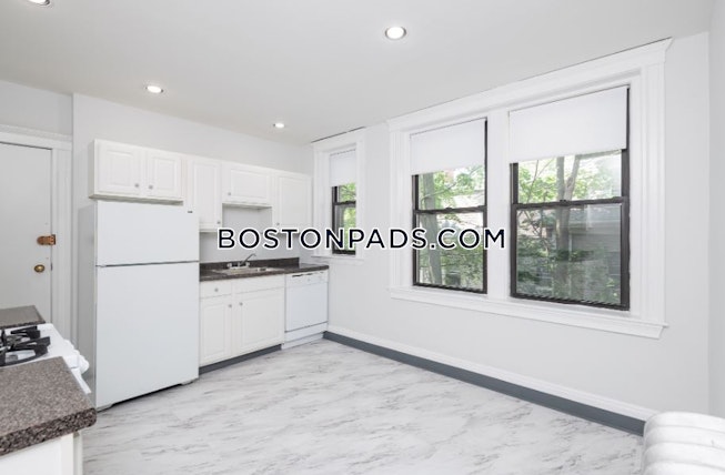 Boston - $2,850+ /mo