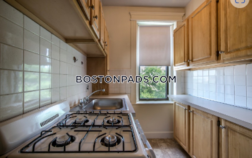 BOSTON - ALLSTON - 1 Bed, 1 Bath - Image 2