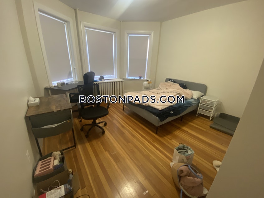 Brookline - $3,245+ /month