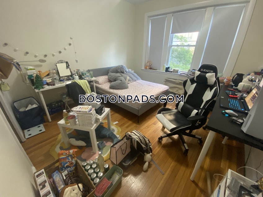 Brookline - $3,245+ /month