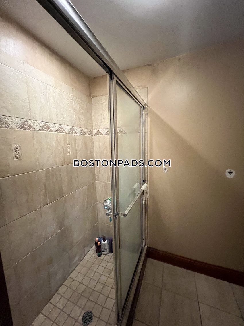 BOSTON - DORCHESTER - FIELDS CORNER - 4 Beds, 1 Bath - Image 15