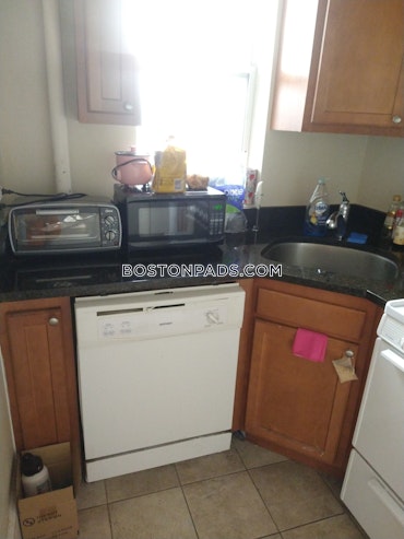 Boston - 1 Beds, 1 Baths