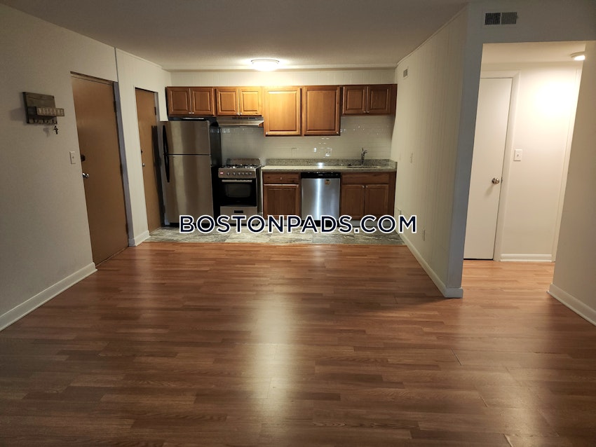 CAMBRIDGE - PORTER SQUARE - 3 Beds, 2 Baths - Image 7