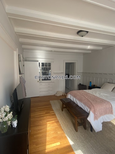 Boston - 3 Beds, 1 Baths