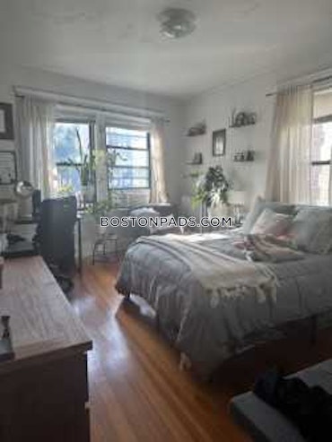 Boston - 3 Beds, 1 Baths