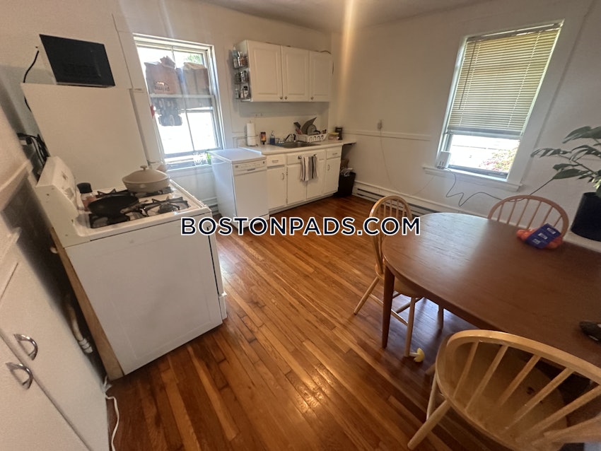 CAMBRIDGE - MT. AUBURN/BRATTLE/ FRESH POND - 2 Beds, 1 Bath - Image 21