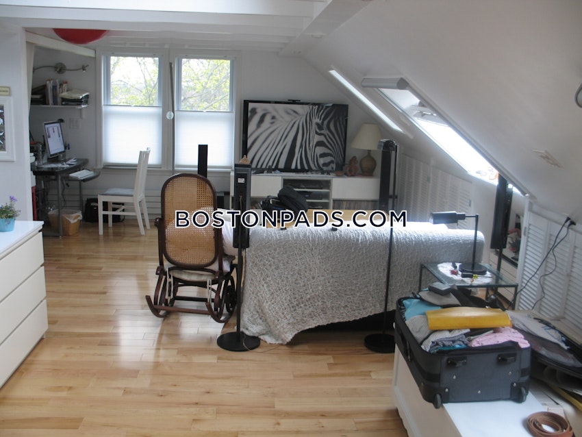 BOSTON - BRIGHTON - OAK SQUARE - 2 Beds, 1 Bath - Image 1