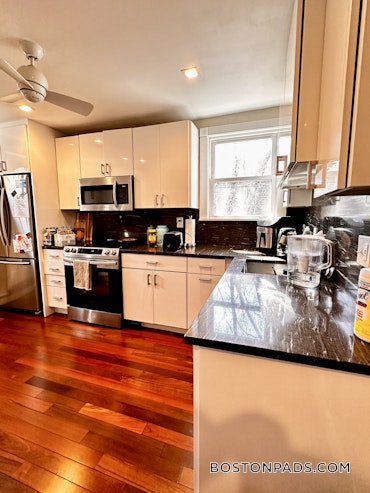Boston - 2 Beds, 1 Baths