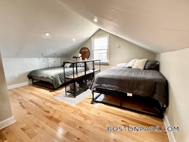 Boston - 2 Beds, 1 Baths
