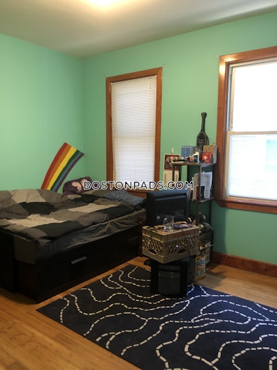Jamaica Plain Apartment for rent 3 Bedrooms 1 Bath Boston - $4,100 No Fee