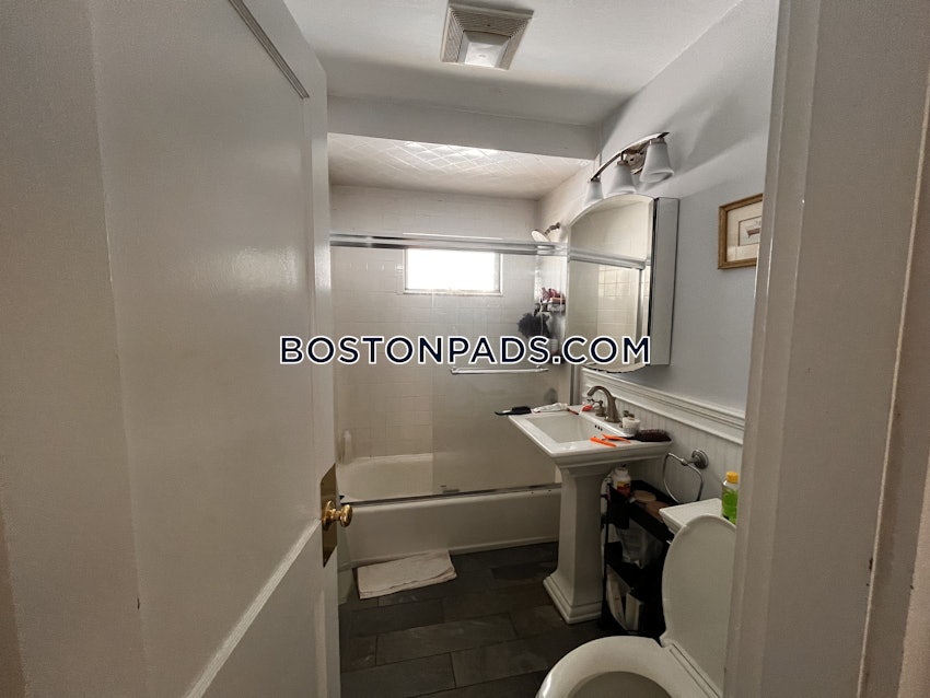 BOSTON - BRIGHTON - BOSTON COLLEGE - 3 Beds, 1 Bath - Image 10