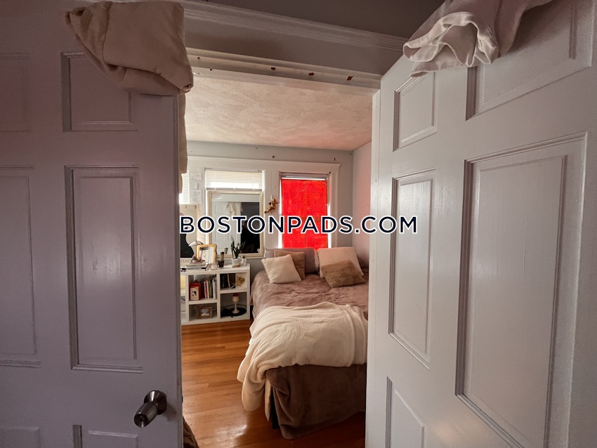 BOSTON - BRIGHTON - BOSTON COLLEGE - 3 Beds, 1 Bath - Image 8