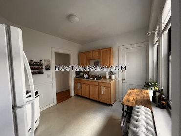 Boston - 3 Beds, 1 Baths