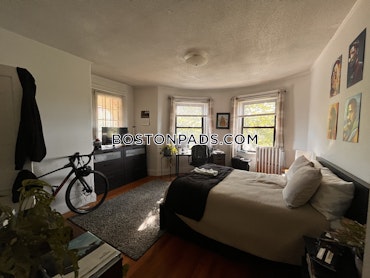 Boston - 3 Beds, 1 Baths