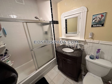 Somerville - 4 Beds, 2 Baths