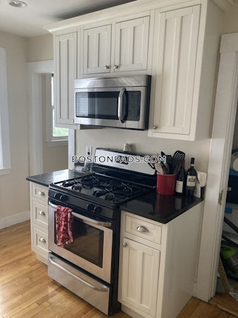 Gordon St. Somerville