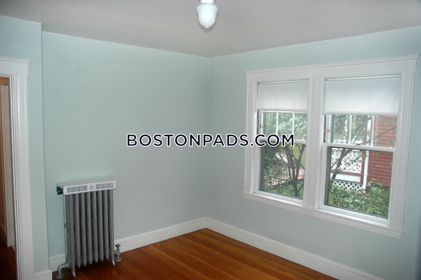 BOSTON - ROSLINDALE - 2 Beds, 1 Bath - Image 1