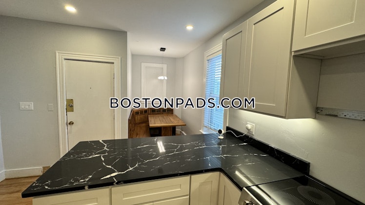 Farrington Ave., Boston