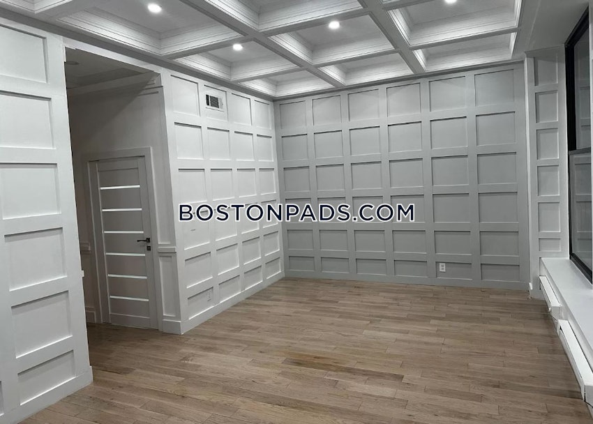 BOSTON - BACK BAY - 4 Beds, 3 Baths - Image 11