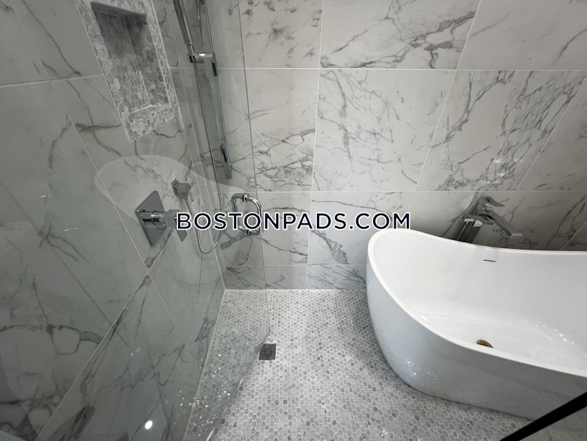 BOSTON - BACK BAY - 4 Beds, 3 Baths - Image 92