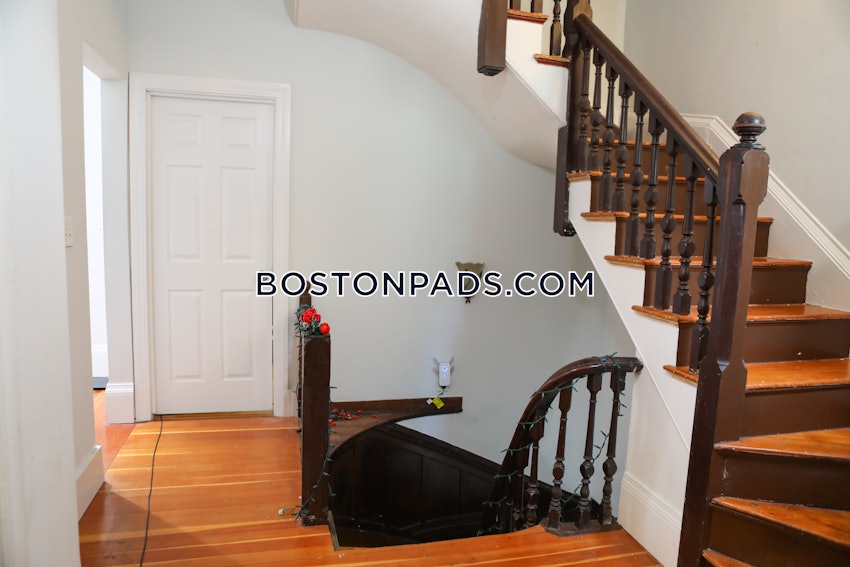 BOSTON - SOUTH BOSTON - THOMAS PARK - 4 Beds, 2 Baths - Image 9