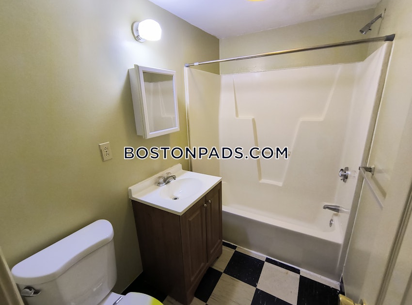 BOSTON - DORCHESTER - CENTER - 3 Beds, 2 Baths - Image 19
