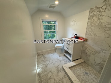 Boston - 3 Beds, 2 Baths