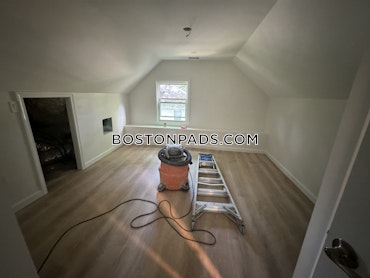 Boston - 3 Beds, 2 Baths